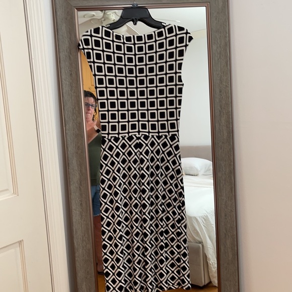 Worn once Lauren Ralph Lauren Size 6 Dress☘️☘️ - Picture 2 of 8